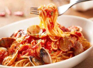 Spaghetti alle vongole e pistacchi Ricetta Sprint