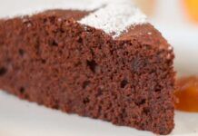 Torta frullata al cioccolato morbidissima
