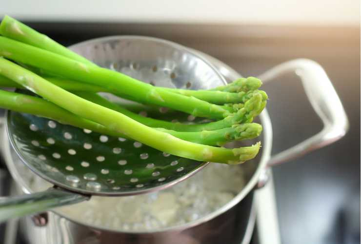 Asparagi fritti RicettaSprint