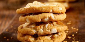 Biscotti al cioccolato bianco