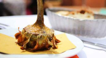 A Pasqua per sorprenderli tutti preparo i carciofi alla giudia così come vuole la ricetta romana per eccellenza