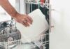 Carico lavastoviglie oggetti da non mettere mai - RicettaSprint