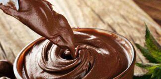 Crema al cioccolato senza uova latte e farina - RicettaSprint