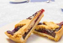 Crostata con fichi secchi e mandorle