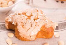 Mini colombe ripiene di Nutella RicettaSprint