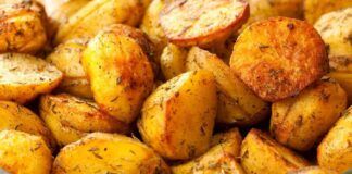 Patate con aromi e speck