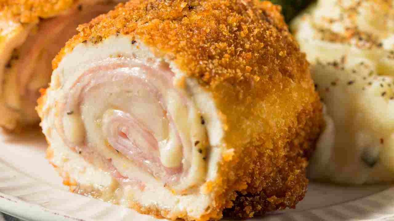 Maxi cordon blue per tutti la verisione che non si frigge, tutto in forno senza olio, provalo subito stasera a cena