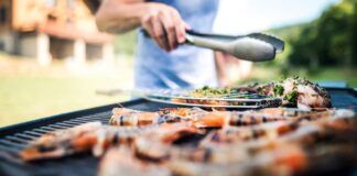 Pulire la griglia per il barbecue di Pasquetta - RicettaSprint