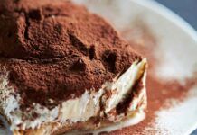 Tiramisù con fette di dolce avanzato RicettaSprint