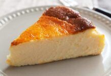 Torta cremosa yogurt e limone