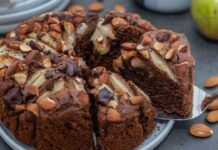 Torta pere cioccolato e mandorle Ricetta Sprint