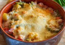 L’unico modo per fare mangiare le verdure a tutta la famiglia è farle nel tegame con tanta mozzarella, zero sbatti e sarà un successo Verdure nel tegame con mozzarella RicettaSprint
