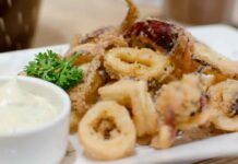 Anelli di calamaro fritti senza olio - RicettaSprint