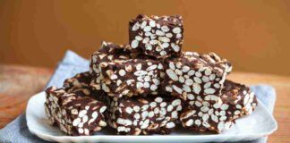 Barrette cioccolato e riso soffiato - RicettaSprint