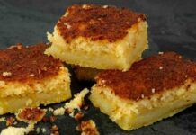 I soliti brownie ti hanno stancato? Mescola succo d’arancia e l’impasto della cheesecake, poi ne parliamo dopo il terzo quadratino Brownie cheesecake all'arancia