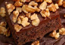 Mix di cioccolato e noci, queste brioche sono il mio asso nella manica a colazione Brownies al cioccolato e noci - RicettaSprint