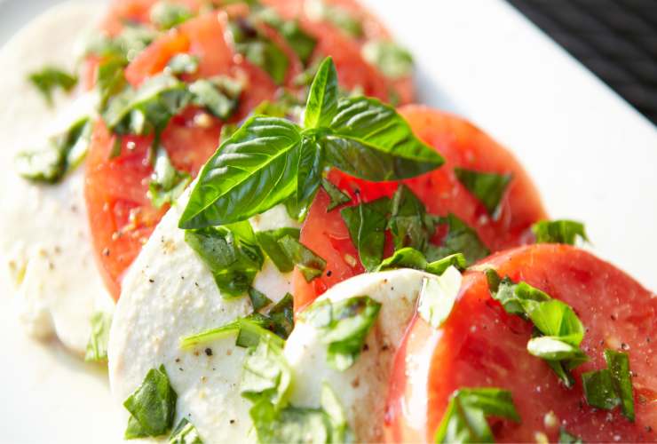 Caprese con pomodori RicettaSprint