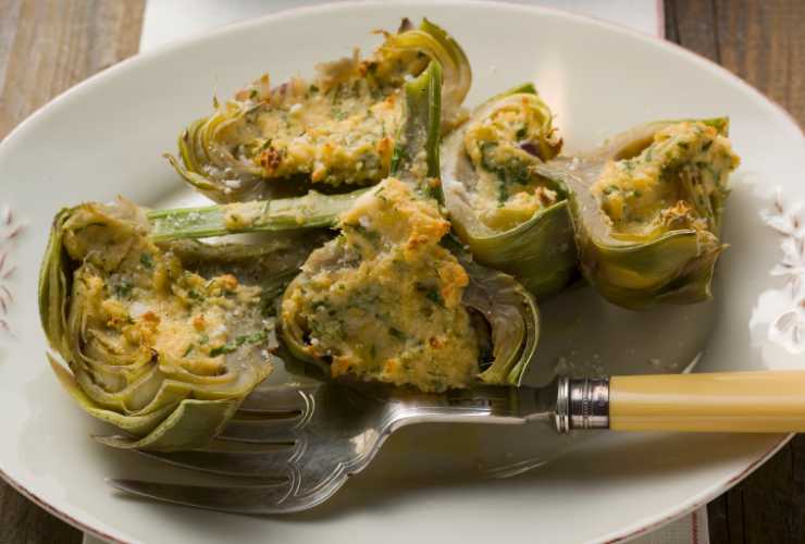 Carciofi ripieni per cena - RicettaSprint