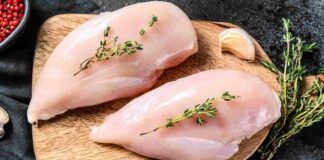Carne di pollo si lava oppure no - RicettaSprint