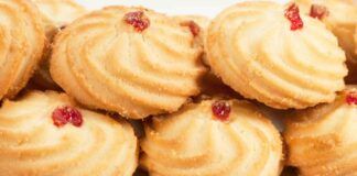 Biscottini di pasta frolla alla panna RicettaSprint