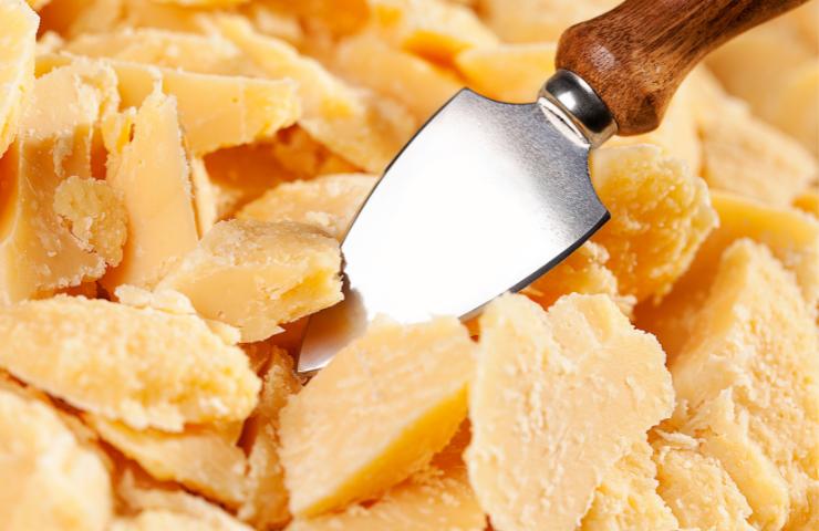 Grana Padano a scaglie