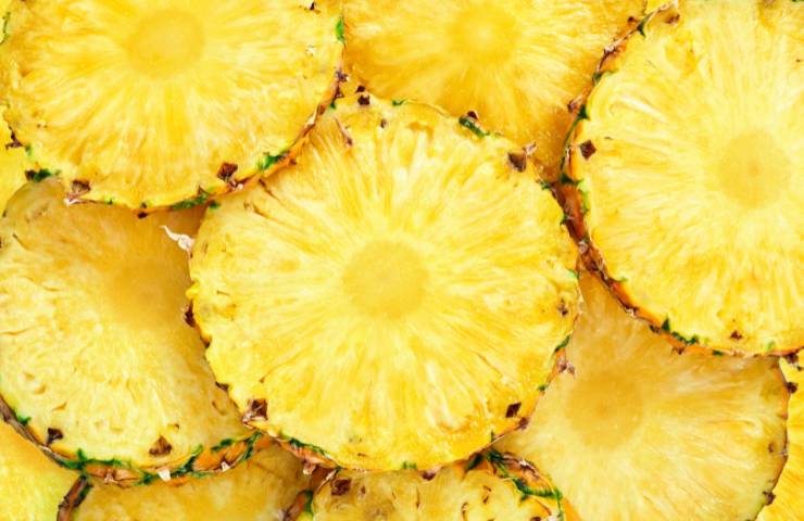 Fette di ananas