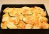 Con due zucchine preparo questo contorno che se lo divoreranno tutti prima di portarlo in tavola. Pochi passaggi e dritto in forno