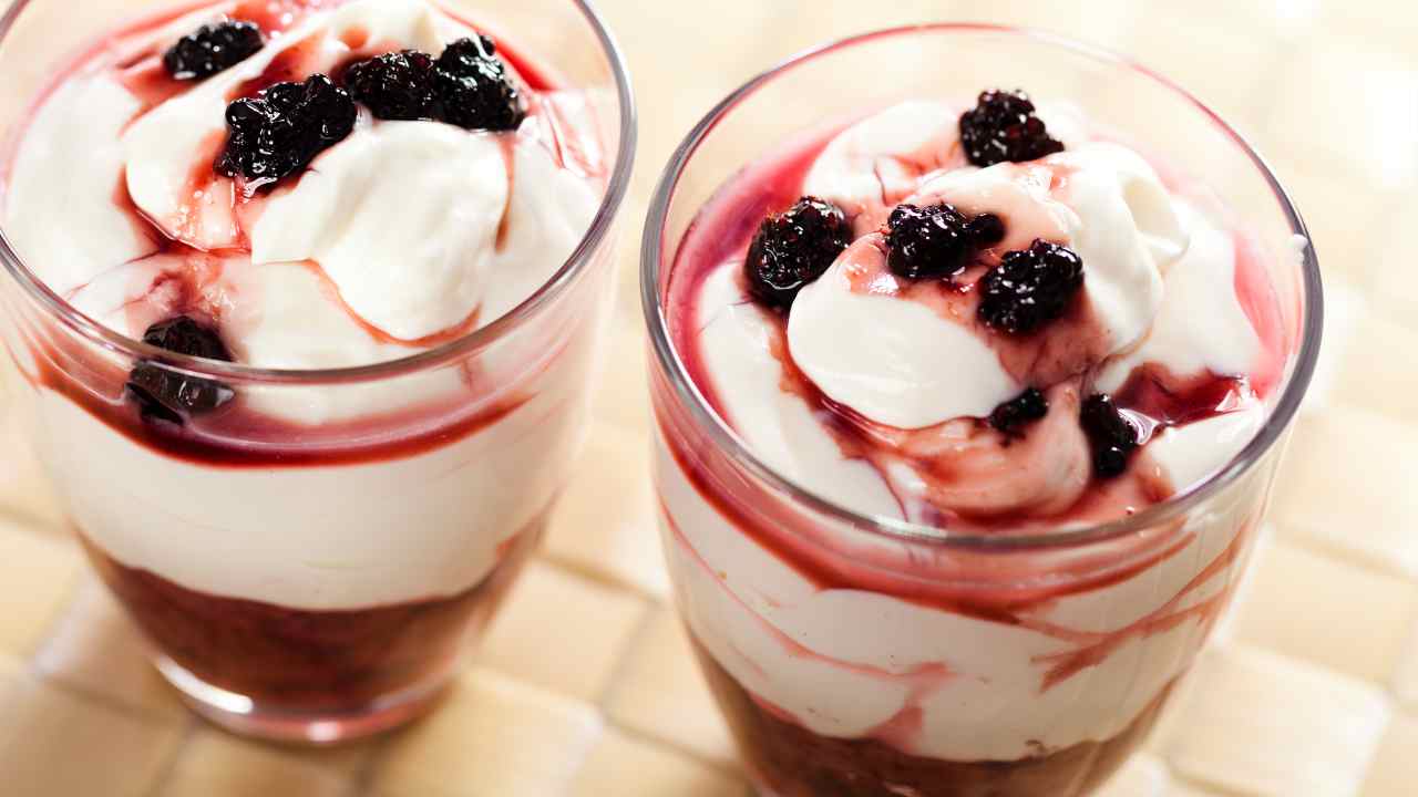 Coppa crema e amarene versione super fit RicettaSprint