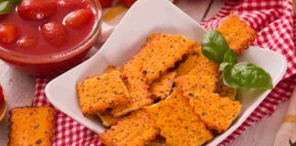Cracker al pomodoro veloci - RicettaSprint