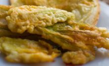 Fiori di zucca con la ricetta della nonna - RicettaSprint