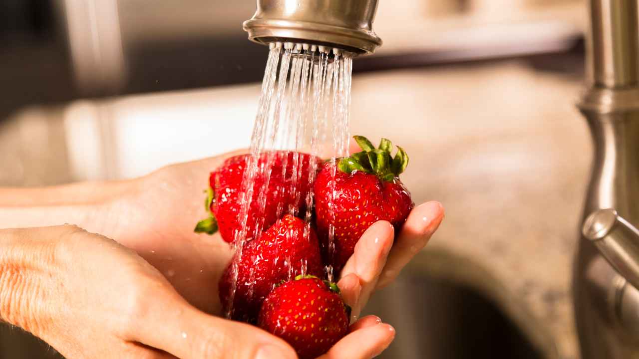 Fragole errori quando li lavi - RicettaSprint