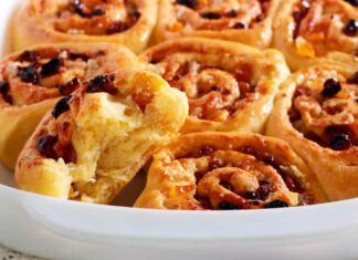 Girelle brioche alle mele e uvetta RicettaSprint