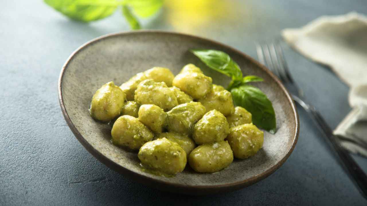 Gnocchi con zucchine e ricotta