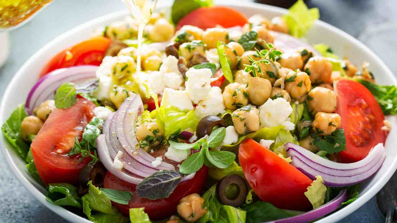 Insalata ceci pomodori feta RicettaSprint