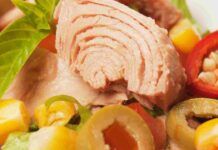Fresca, primaverile, completa e intrigante: c’è tutta la natura dentro questa insalata e in più non devi cuocere nulla, il nutrizionista ha detto che è top Insalata con i peperoni croccanti