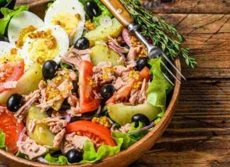 Insalata con uova patate pomodori RicettaSprint