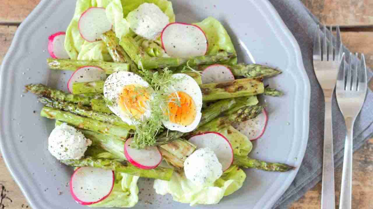 Insalata di asparagi proteica - RicettaSprint