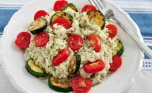 insalata di riso con zucchine e pomodorini