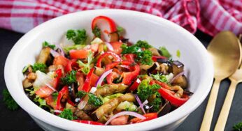 Ho iniziato la dieta e da quando faccio questa insalata fresca di verdure posso dire addio al senso di pesantezza