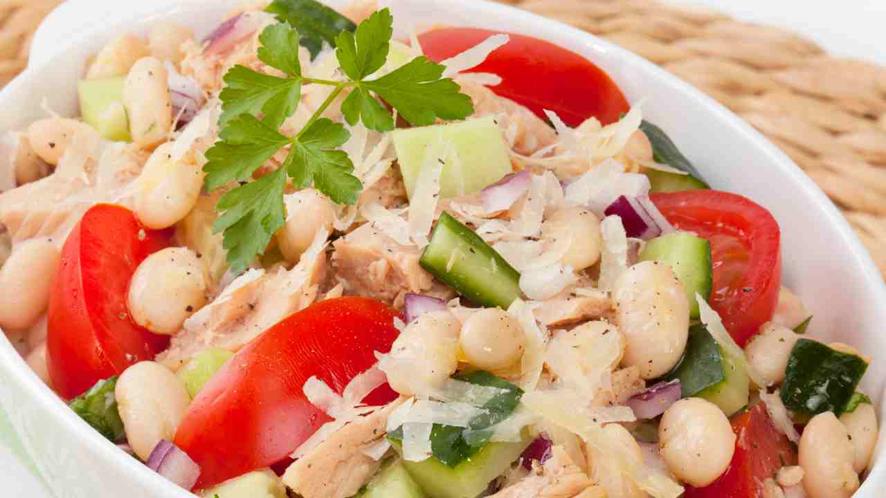 Insalata mista di fagioli e pomodori RicettaSprint