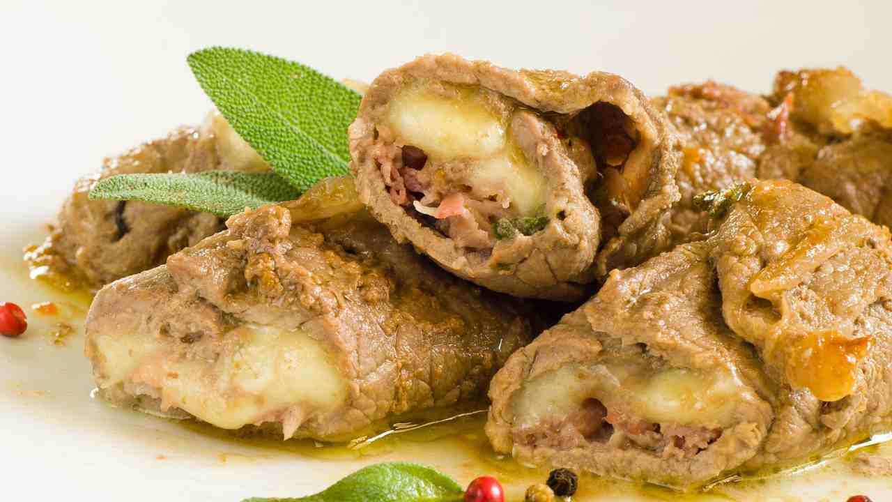 Involtini carne ripieni di provola e prosciutto RicettaSprint