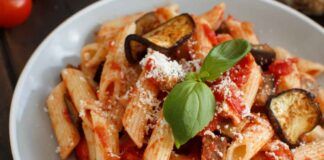 Pasta alla norma della nonna - RicettaSprint
