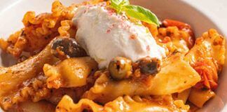 Pasta alla puttanesca con la ricotta RicettaSprint