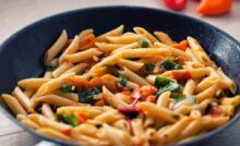 Pasta con crema di peperoni - RicettaSprint