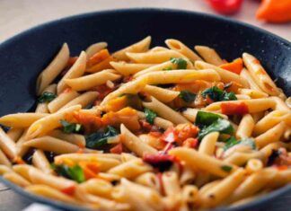 Pasta con crema di peperoni - RicettaSprint
