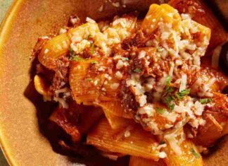 Pasta con lo spezzatino RicettaSprint