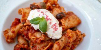 Pasta melanzane alla puttanesca RicettaSprint