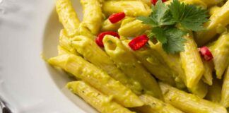 Pennette alla crema di piselli