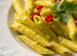 Pennette alla crema di piselli