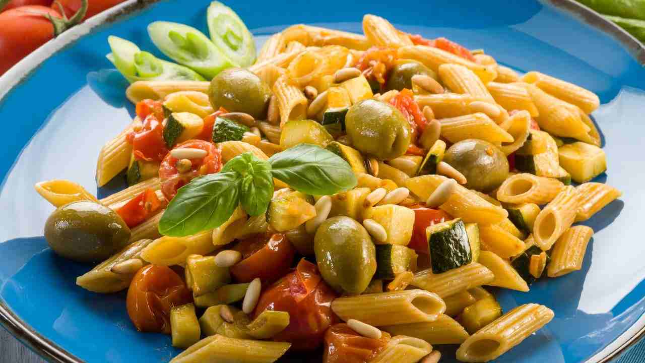 Pennette zucchine e pomodorini